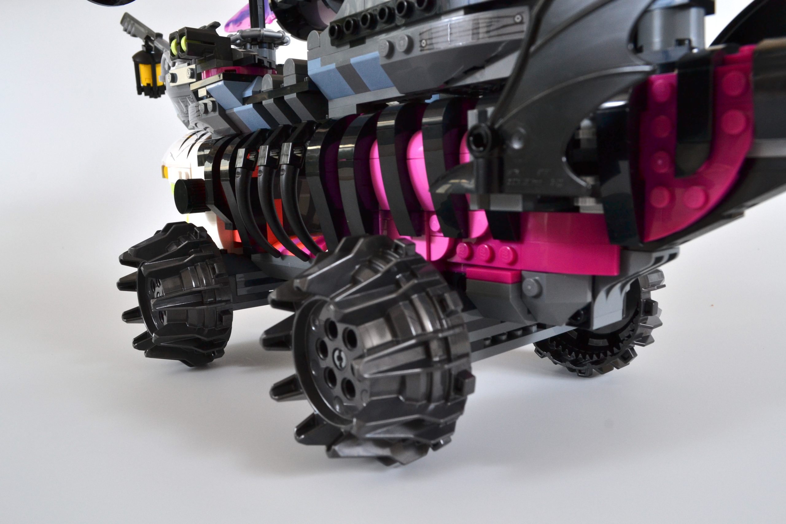 LEGO DREAMZzz 71469 Nightmare Shark Ship review