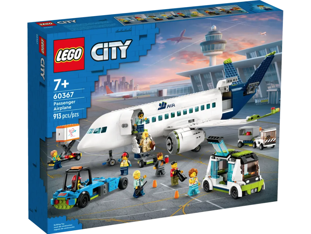 Build a minifigure-friendly airport with new LEGO City sets