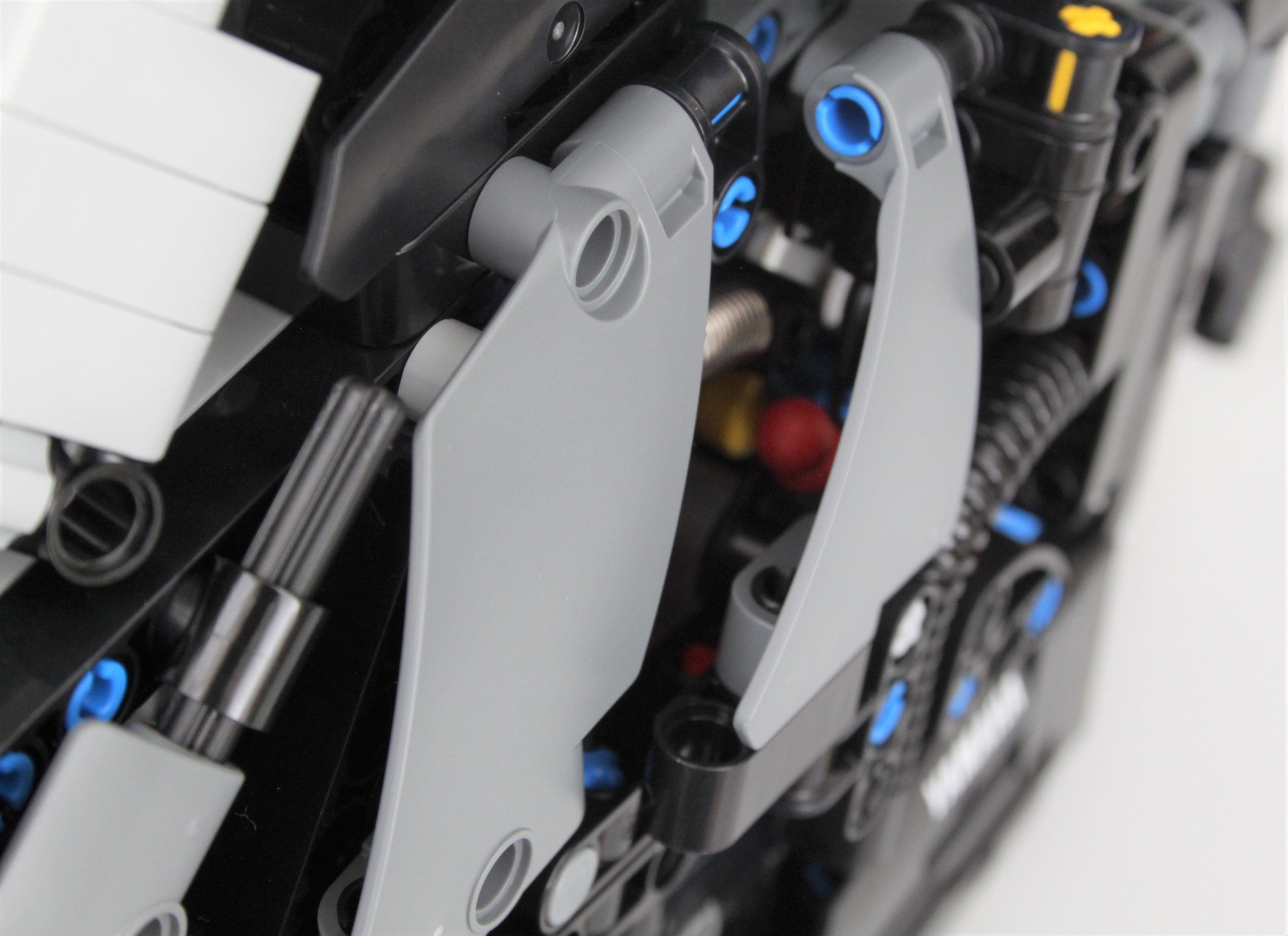 LEGO Technic 42159 Yamaha MT-10 SP review