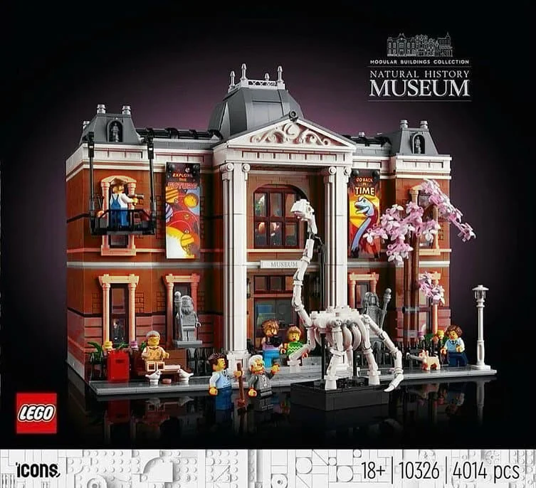 REDDIT-LEGO-Icons-10326-Natural-History-Museum-red.webp